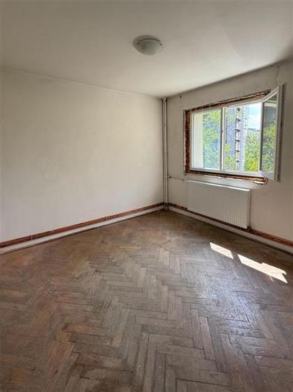 Apartament cu 3 camere circular în Basarabia