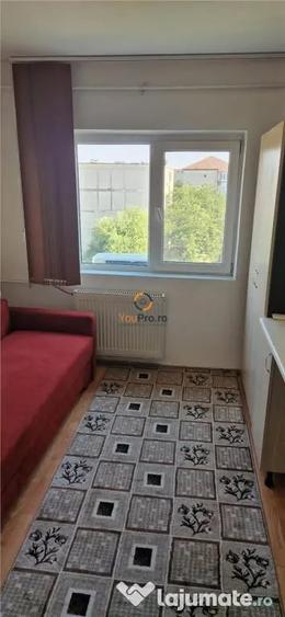 Garsonieră în Girocului