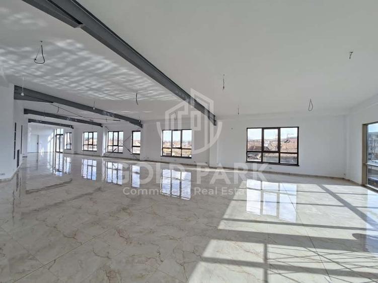 Spațiu comercial, de 308 mp, în Someșeni