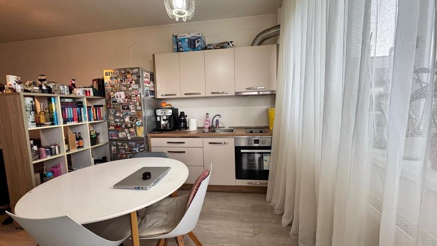 Apartament cu 2 camere nedecomandat în Central