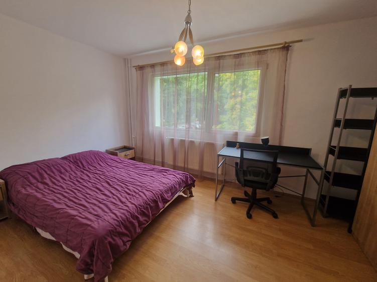 Apartament cu 2 camere semidecomandat în Medicină