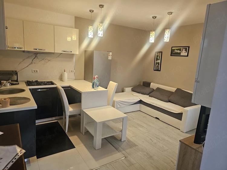 Apartament cu 2 camere semidecomandat în Mehala