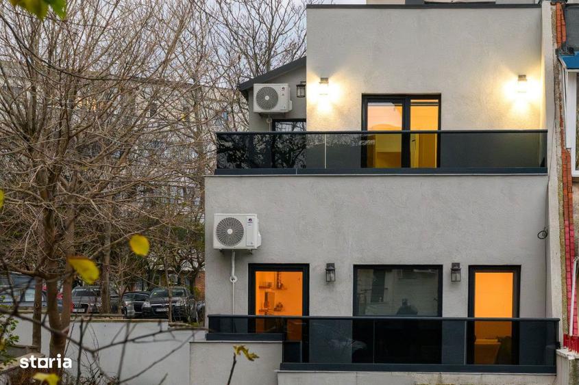 Apartament cu 3 camere, mobilat în Faleza Nord