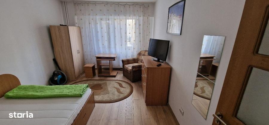 Garsonieră decomandată în Crângași
