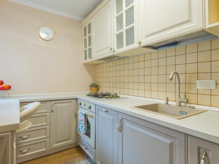 Apartament cu 3 camere decomandat în Universitate