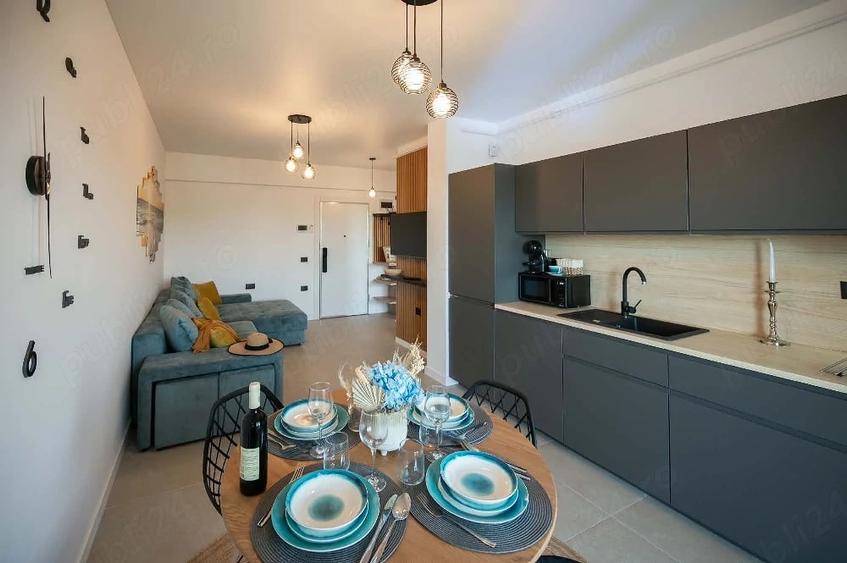 Apartament cu 2 camere decomandat în Exterior Vest