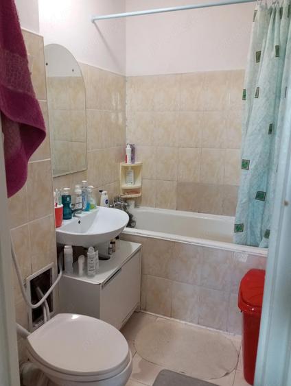 Apartament cu 2 camere semidecomandat în Drumul Taberei