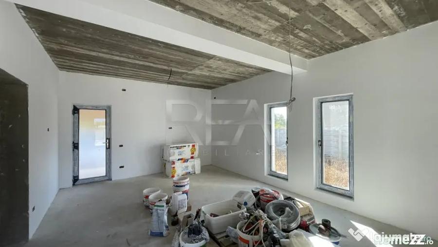 Casă cu 3 camere cu Teren 500 Mp în Central