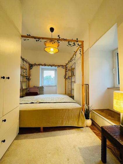 Apartament cu 2 camere semidecomandat în Cișmigiu