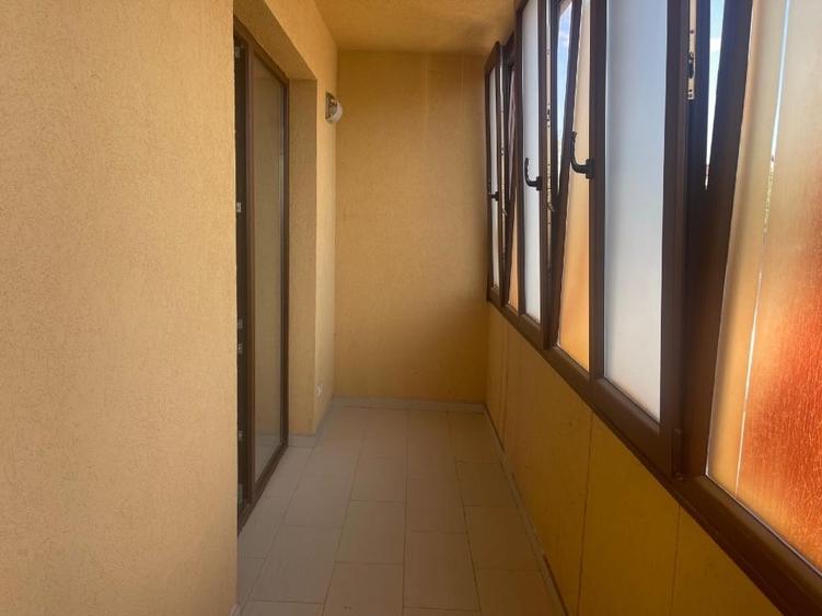 Apartament cu 2 camere decomandat în Giroc