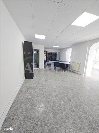 Spațiu comercial, de 66 mp, în Central