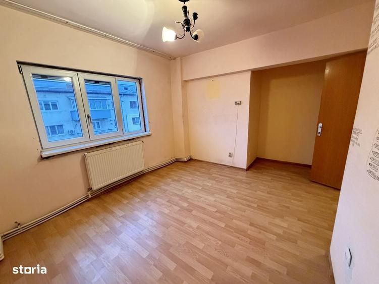 Apartament cu 2 camere decomandat în Ultracentral