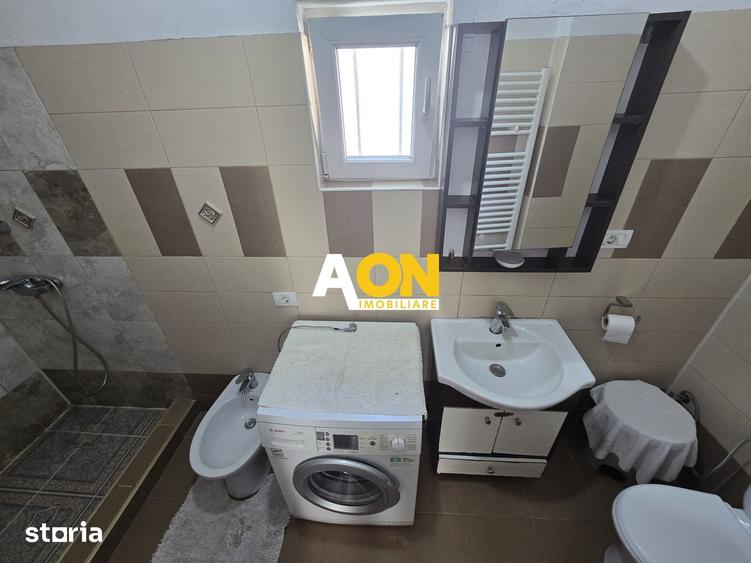 Casă cu 4 camere cu Teren 1438 Mp în Partoș
