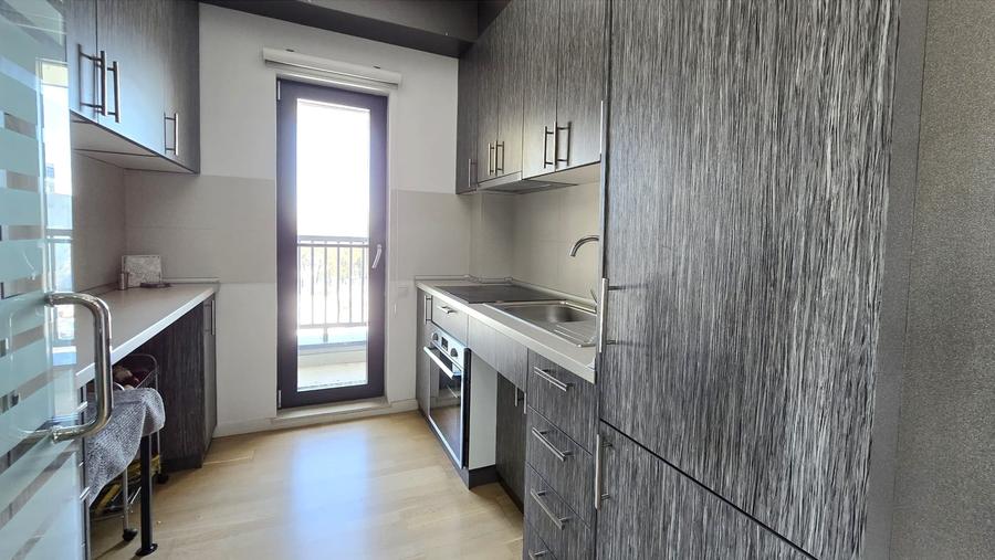 Apartament cu 2 camere decomandat în Aviației