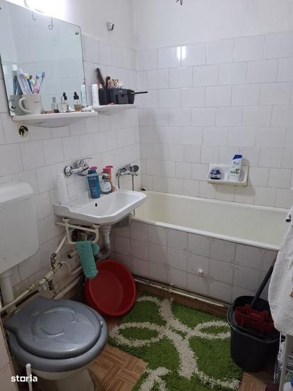 Apartament cu 2 camere decomandat în Republicii