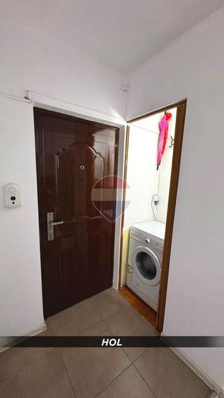 Apartament cu 3 camere decomandat, mobilat în Vasile Alecsandri