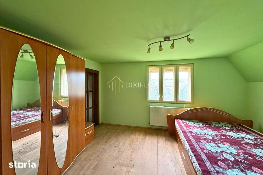 Casă cu 4 camere cu Teren 983 Mp în Sântana de Mureș