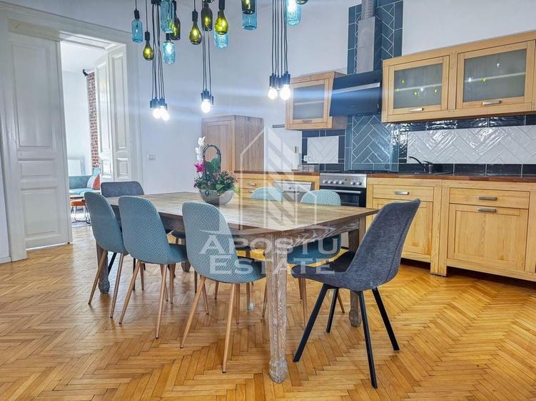 Apartament cu 4 camere decomandat, mobilat în Elisabetin