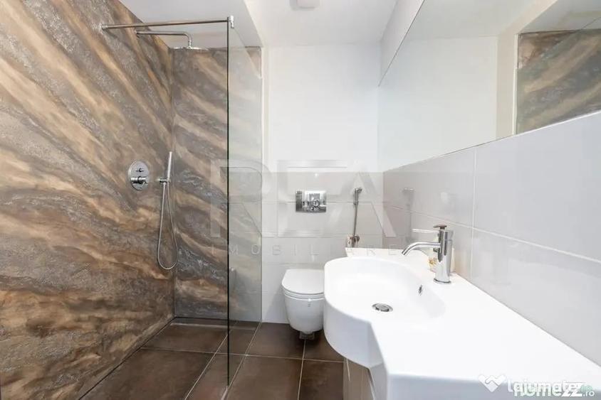 Apartament cu 4 camere semidecomandat în Herăstrău