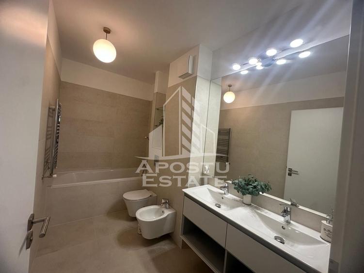 Apartament cu 4 camere decomandat, mobilat în Take Ionescu