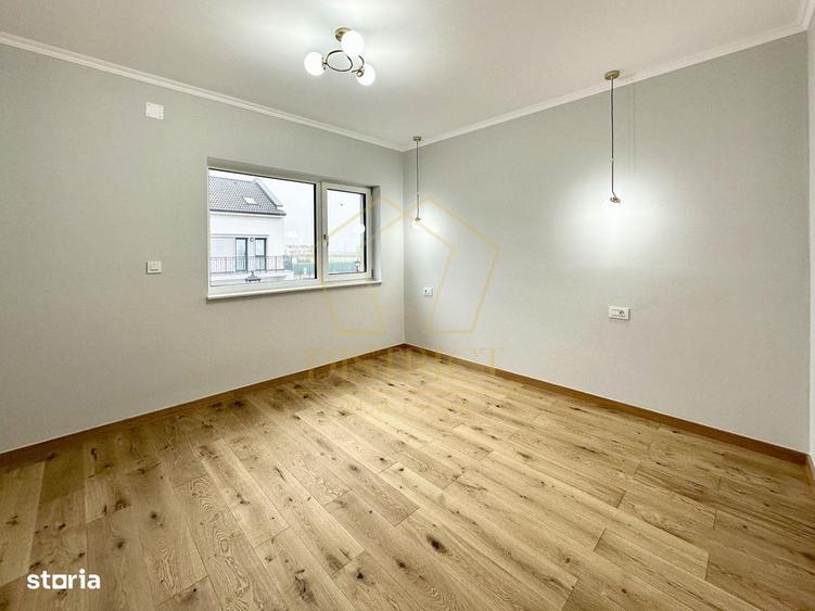 Casă cu 4 camere cu Teren 250 Mp în Săcălaz