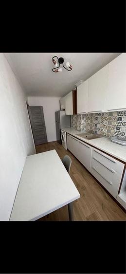 Apartament cu 2 camere decomandat în Exterior Vest