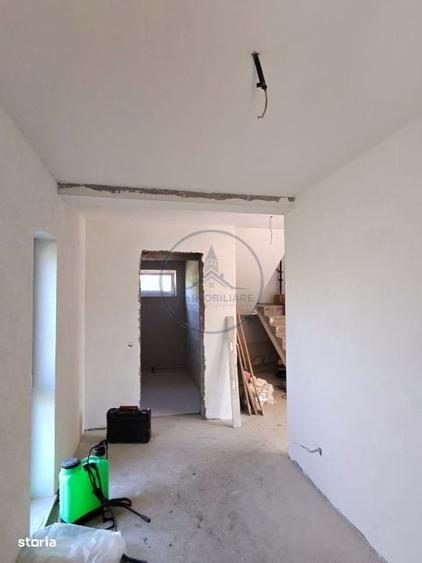 Casă cu 4 camere cu Teren 350 Mp în Central