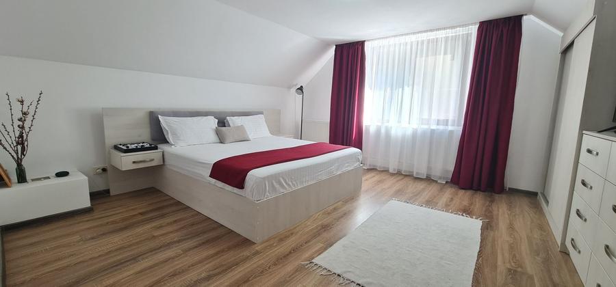 Casă individuală cu 3 camere cu Canalizare în Tărlungeni