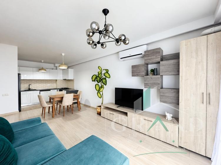 Apartament cu 2 camere semidecomandat, mobilat în Mărăști