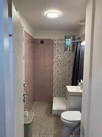 Apartament cu 2 camere decomandat în Calea București