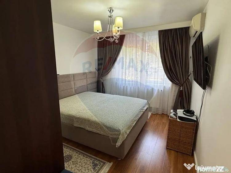 Apartament cu 4 camere semidecomandat în Dristor
