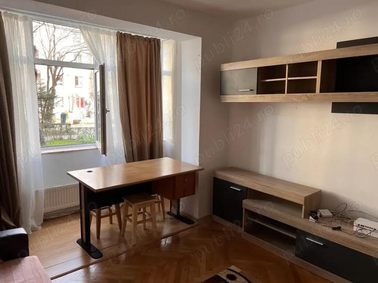 Apartament cu 2 camere în Calea București