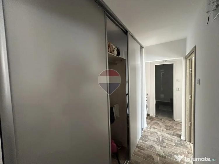 Apartament cu 3 camere decomandat în Vasile Alecsandri