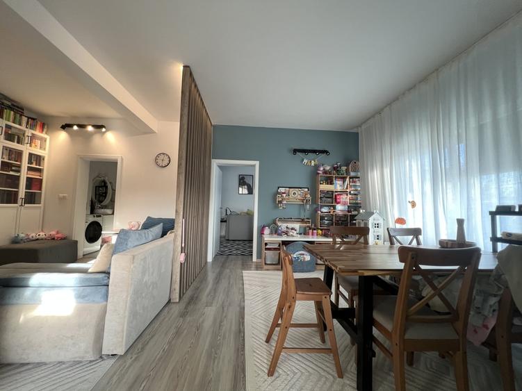 Apartament cu 2 camere decomandat, mobilat în Giroc