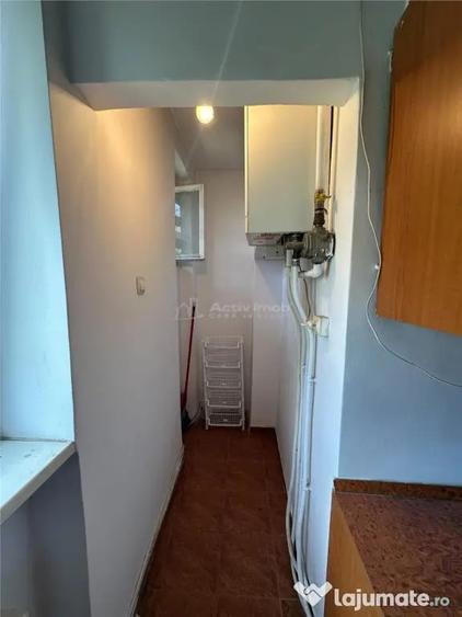 Apartament cu 3 camere semidecomandat în Luncă