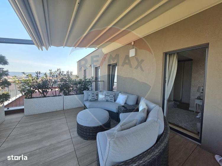 Apartament cu 4 camere în Unirii