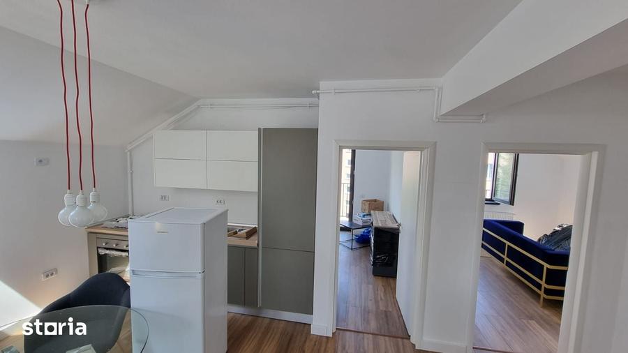 Apartament cu 3 camere în Florilor