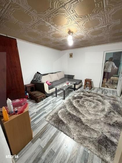 Casă cu 8 camere cu Teren 1300 Mp în Central