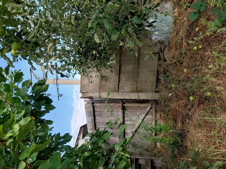 Teren de 956 mp, în Central