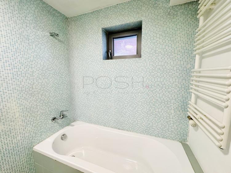 Apartament cu 4 camere în Nordului