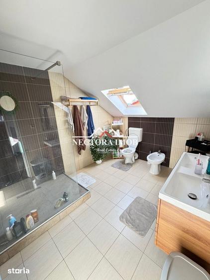 Casă cu 4 camere cu Teren 450 Mp în Salca