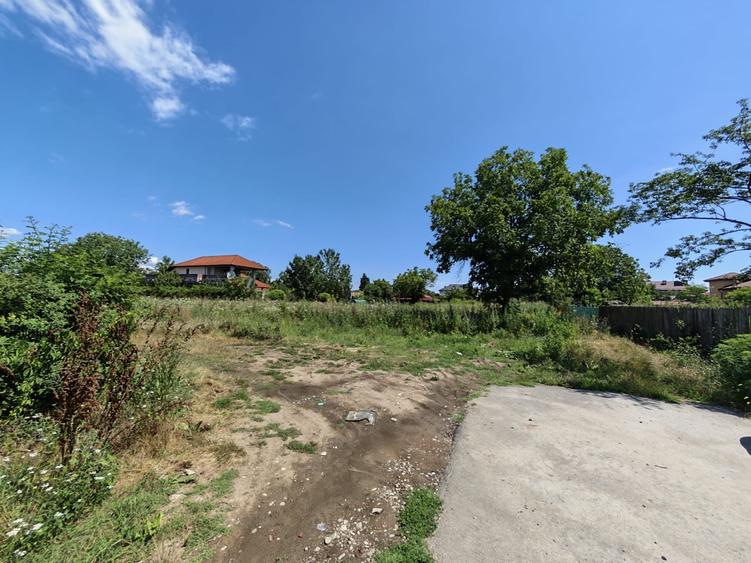Teren agricol intravilan de 1031 mp, în Ghermănești