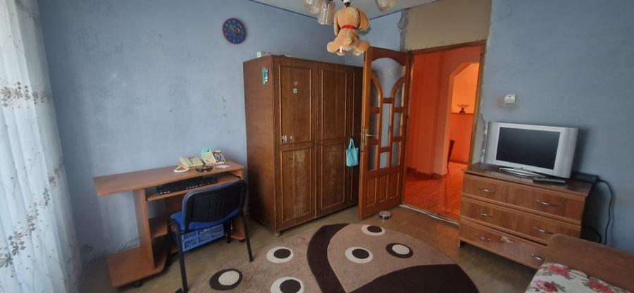 Apartament cu 3 camere decomandat, mobilat în 1 Mai