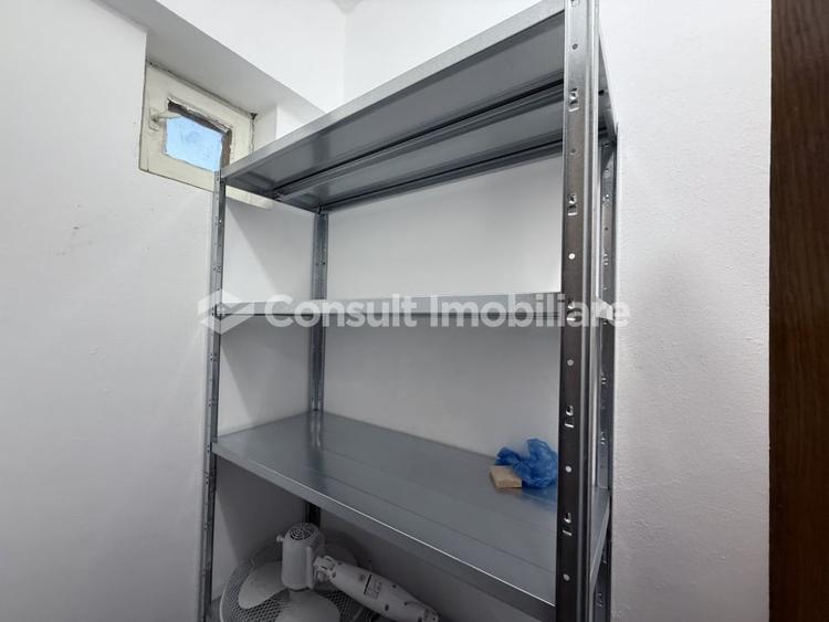 Apartament cu 3 camere decomandat, mobilat în Andrei Mureșanu