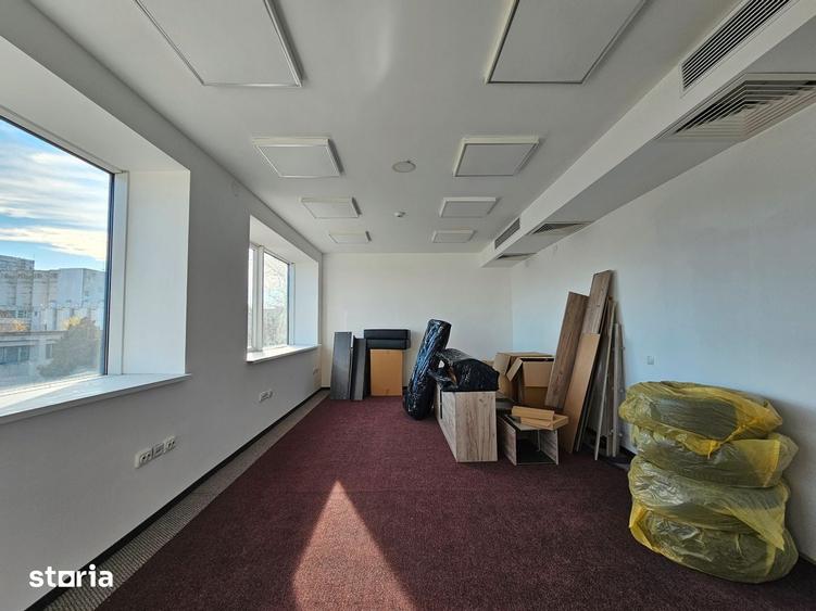 Spațiu comercial, de 240 mp, în Zona industrială