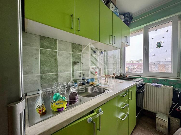 Apartament cu 2 camere semidecomandat în Dacia