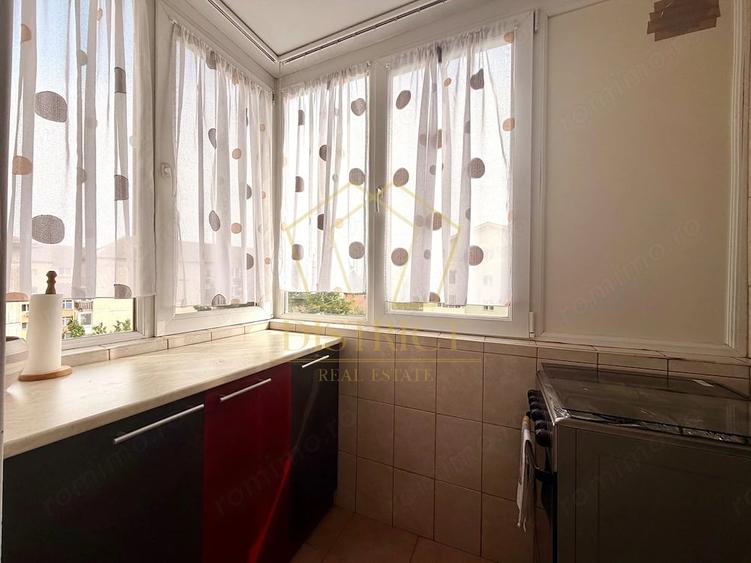 Apartament cu 2 camere decomandat în Complex Studențesc