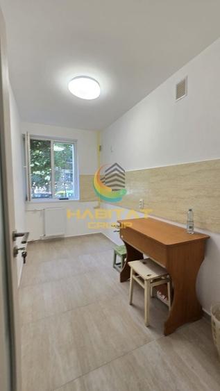 Apartament cu 2 camere decomandat în Apărătorii Patriei