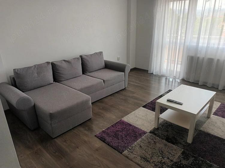 Apartament cu 2 camere decomandat în Tolstoi