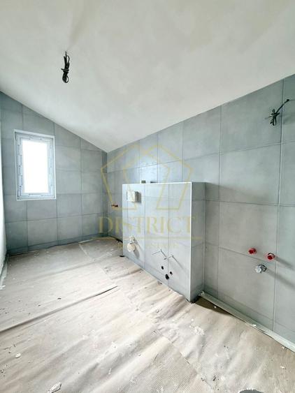 Casă individuală cu 4 camere cu Canalizare în Urseni